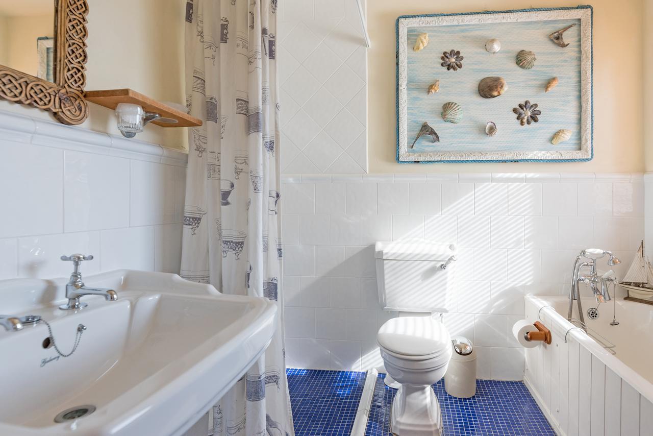 Dolphin Beach House Hotell Clifden Eksteriør bilde