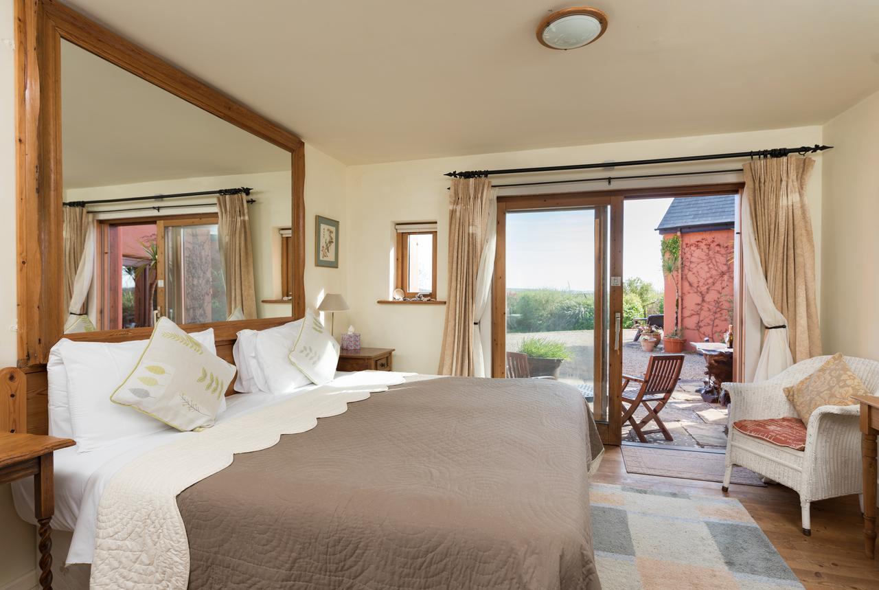 Dolphin Beach House Hotell Clifden Eksteriør bilde