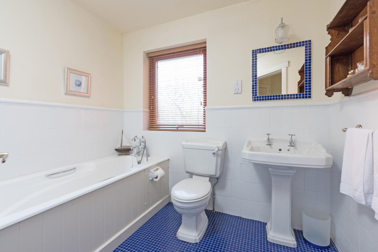 Dolphin Beach House Hotell Clifden Eksteriør bilde
