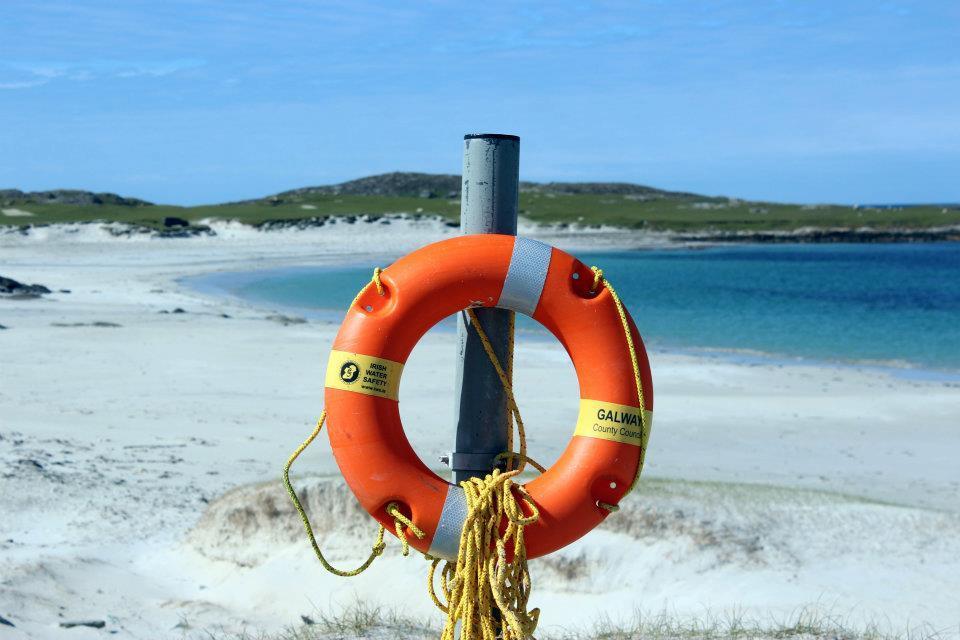 Dolphin Beach House Hotell Clifden Eksteriør bilde
